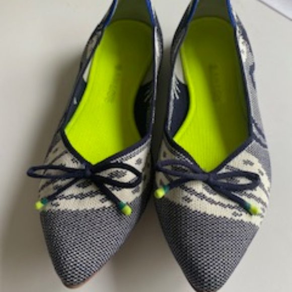 Botanical Navy Rothy's Bow Point - Picture 5 of 6